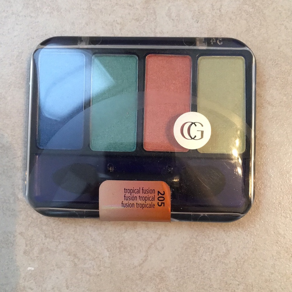 Cover Girl Eyeshadow 4 pack
